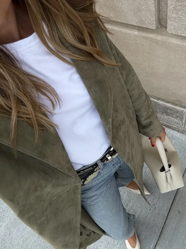 How to Style a Suede Trench Coat for Spring (Without Trying Too Hard)